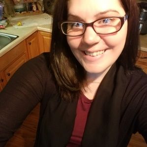 Meet your Posher, Michele